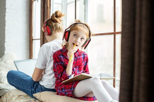 encourage your child to read more_encourage audiobooks